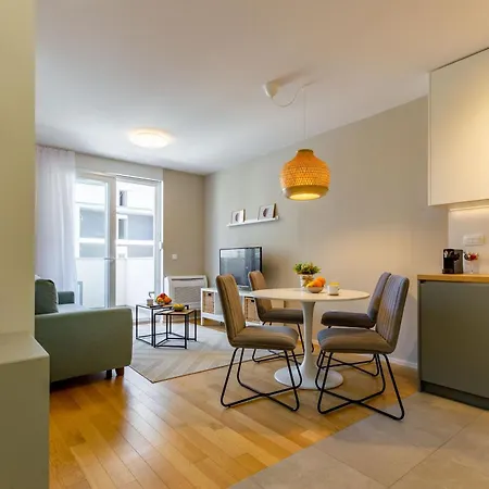 Campanula With Balcony 아파트 자다르