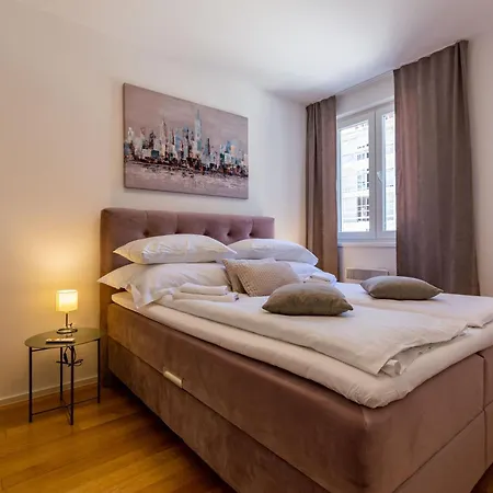 아파트 Campanula With Balcony *