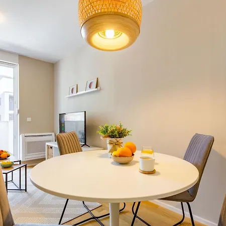 Campanula With Balcony *