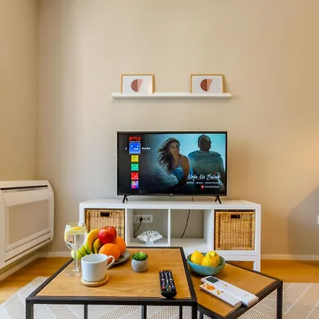 Campanula With Balcony * Zara