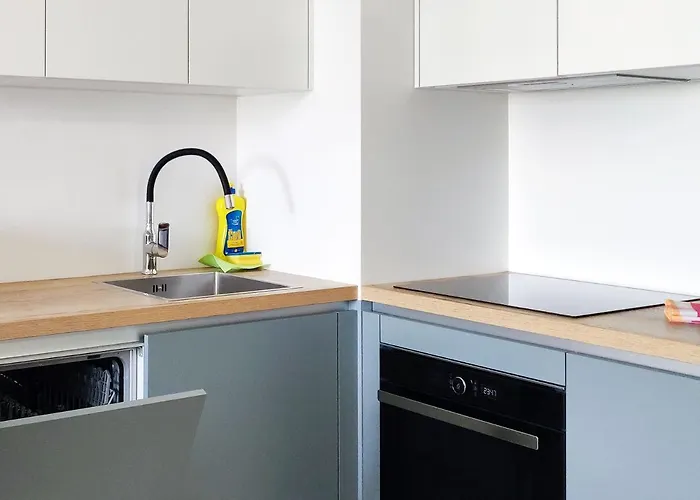 Campanula With Balcony *