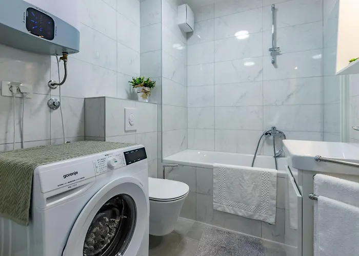 Apartman Campanula With Balcony Zadar